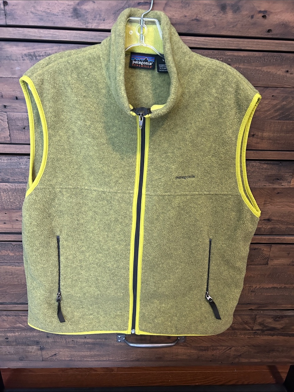 Patagonia Synchilla Men’s Vintage Y2K Green w/chanteuse trim Fleece Vest